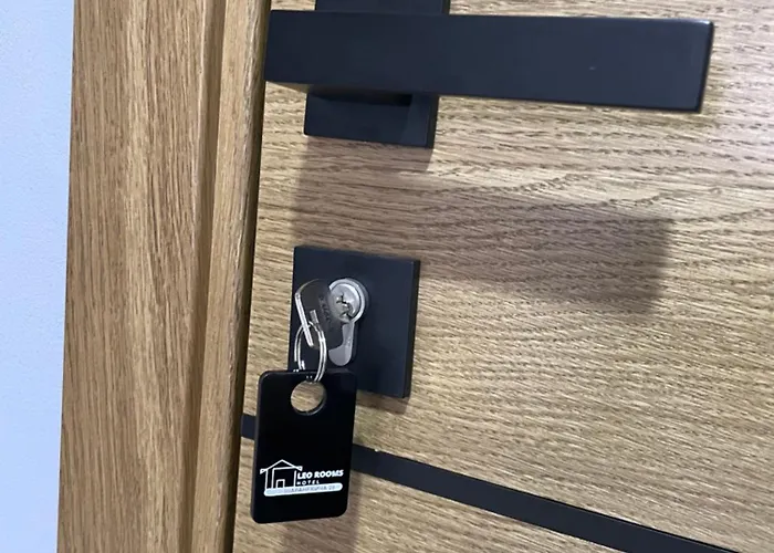 Leo Ξενοδοχείο Λβιβ